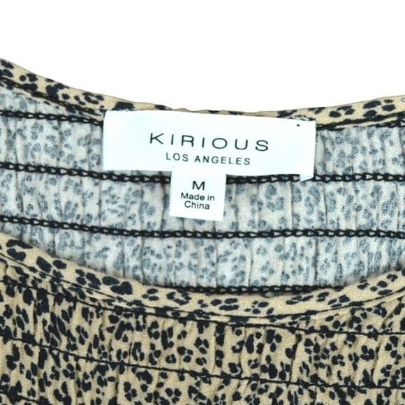 Kirious‎ LA Leopard Print Smocked Bodice Flutter Sleeve Babydoll Top, Medium - Picture 2 of 4